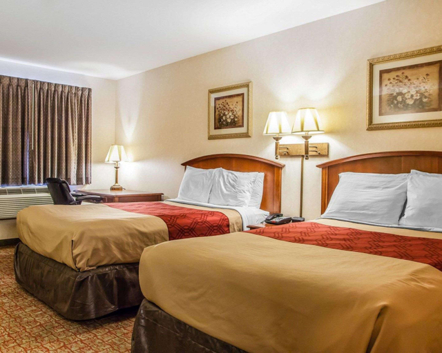 Bedroom 2, Econo Lodge Douglassville-Pottstown, Berks