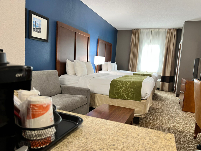Bedroom 3, Comfort Suites East Louisville, Jefferson