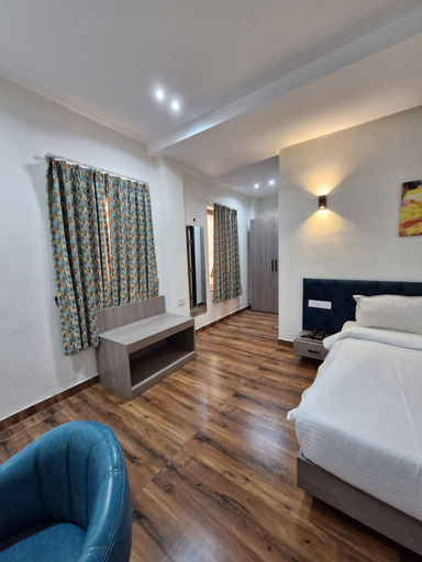 Bedroom 3, Hotel Grand Vasante, Bhilwara