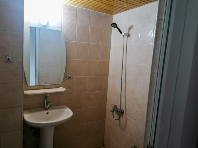 Bathroom 3, Pasa Restaurant & Pansiyon, Antalya