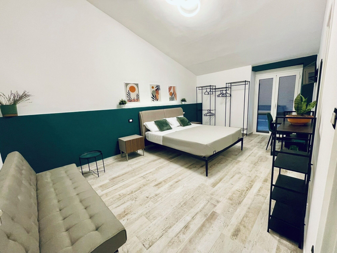 Bedroom 5, Nautilus B & B, Cosenza
