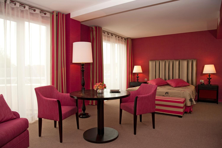 Bedroom 2, Grand Hotel de Solesmes, Sarthe