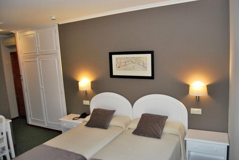 Bedroom 2, Hotel Spa Bosque Mar, Pontevedra