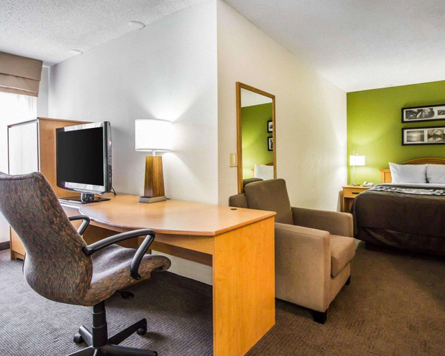 Public Area 2, Sleep Inn & Suites Omaha Airport, Douglas