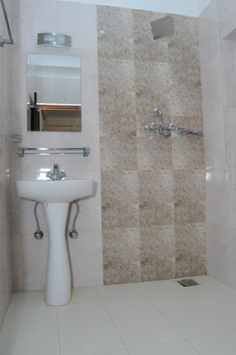 Bathroom 3, Hotel Bagmati, Bagmati
