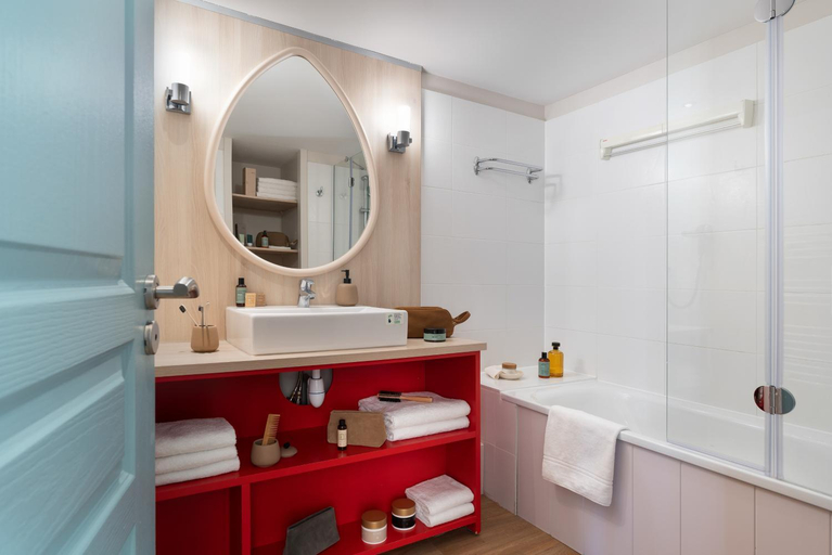 Bathroom 3, Residence Pierre & Vacances Premium Haguna, Pyrénées-Atlantiques