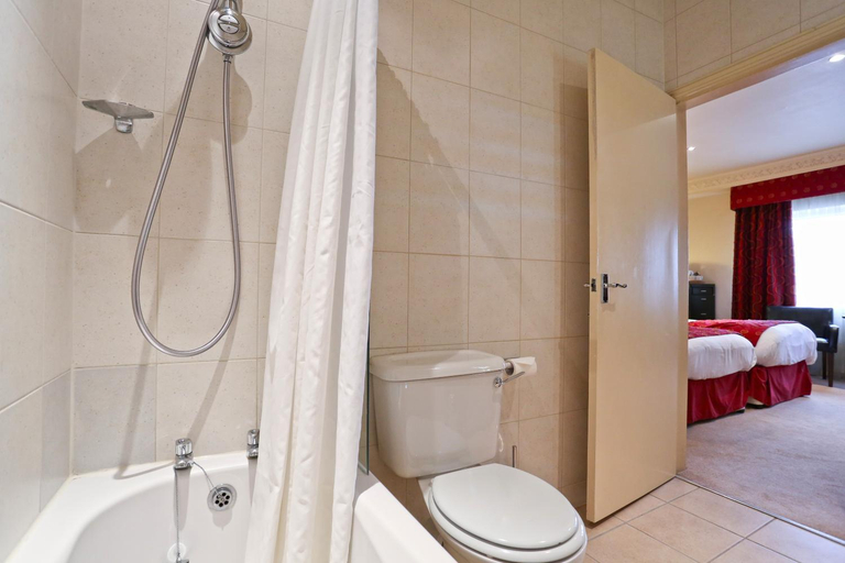 Bathroom 4, Belmont Leicester Hotel, Leicester