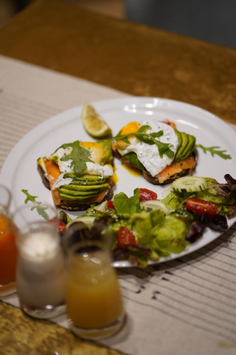 Food & Drinks 3, Residence hoteliere- Moroccan Floors, Tanger-Assilah