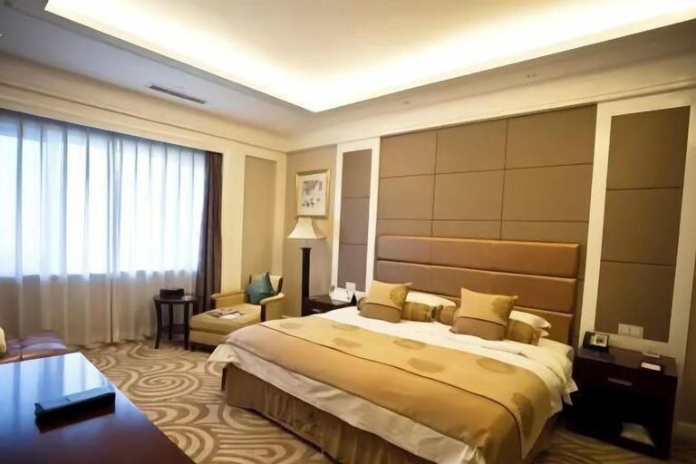 Bedroom 3, Xuehu Garden Hotel, Laiwu