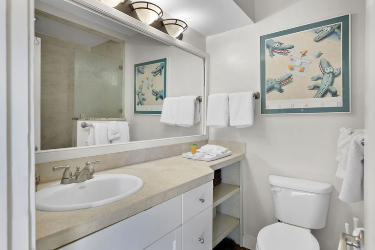 Bathroom, 708 Schooner Court at The Sea Pines Resort, Beaufort