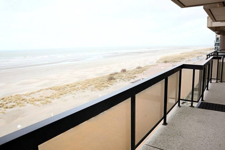 Others 2, Modern Stay Near Shore, West-Vlaanderen