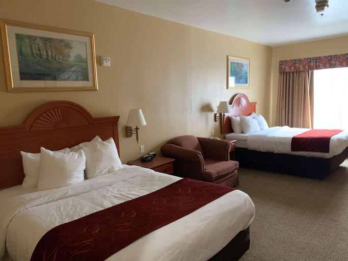 Bedroom 3, SureStay Plus Hotel by Best Western Mesquite, Dallas