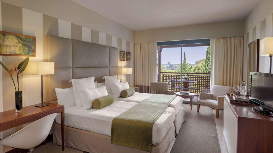 Bedroom 3, Precise Golf Resort El Rompido The Hotel, Huelva