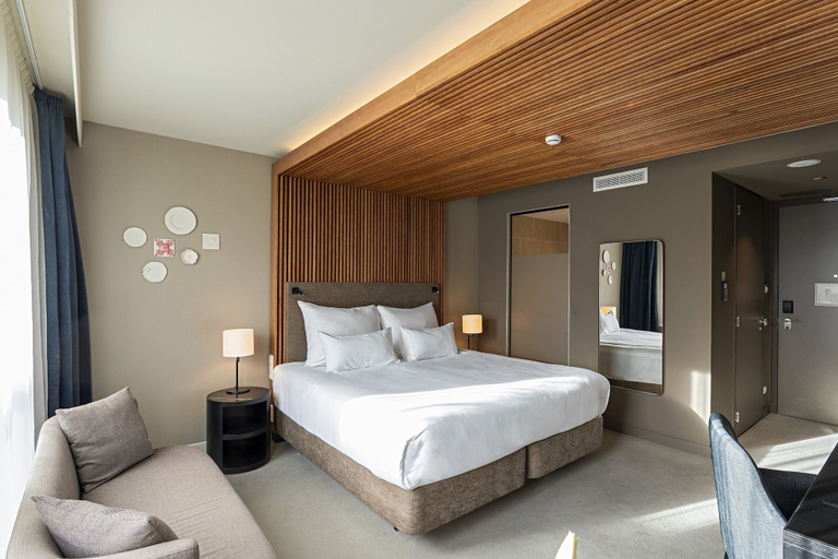 Bedroom 4, Pestana Amsterdam Riverside, Amsterdam