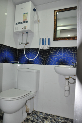 Bathroom 2