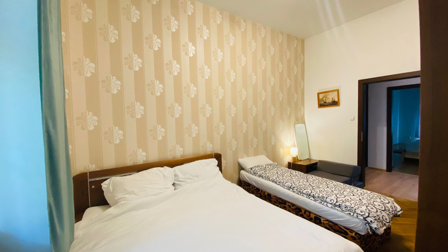 Bedroom 3, Hotel Apartment in Square Praha 2, Praha 2