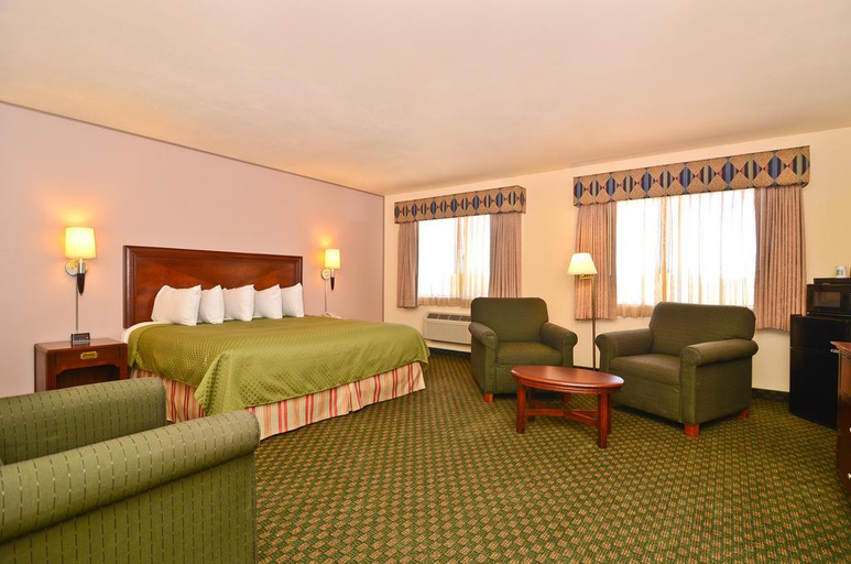 Bedroom 3, Quality Inn Phoenix, Maricopa