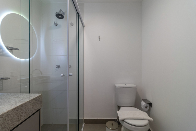 Bathroom 4, Akile Cardoso de Almeida, São Paulo