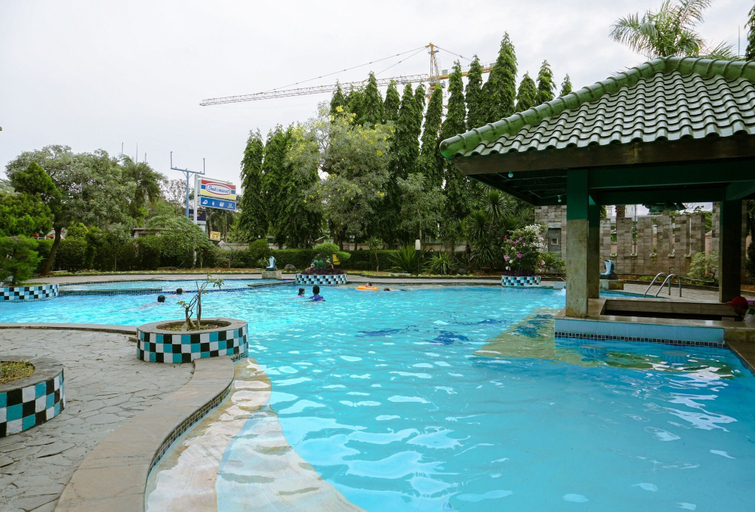 Sport & Beauty 5, Minimalist and Comfy 2BR Apartment Puri Garden, West Jakarta
