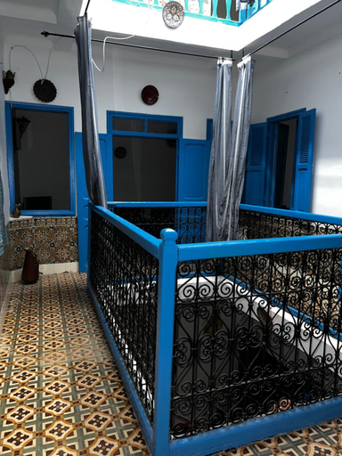 5, BLUE RIAD, Safi