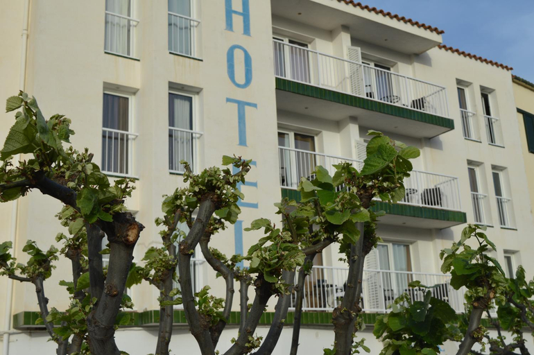 Others 5, Hotel Nou Estrelles, Girona