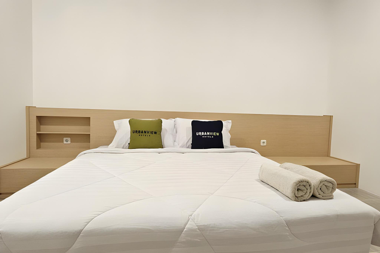 Bedroom 4, Urbanview Hotel JJ Bukitsari Semarang, Semarang