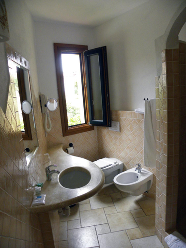 Bathroom 4, Hotel San Pantaleo, Olbia-Tempio