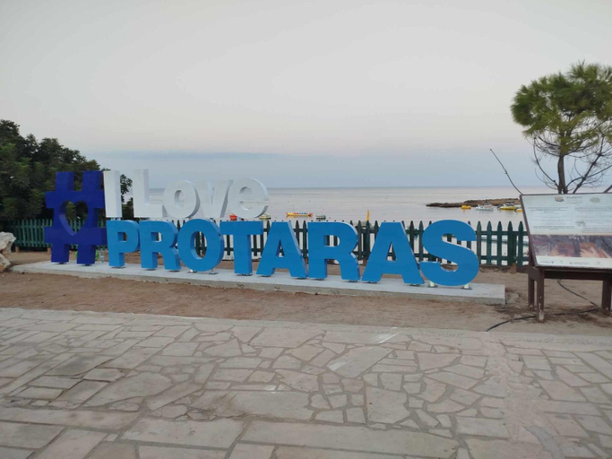 Others 3, Akefalou Bay Villa