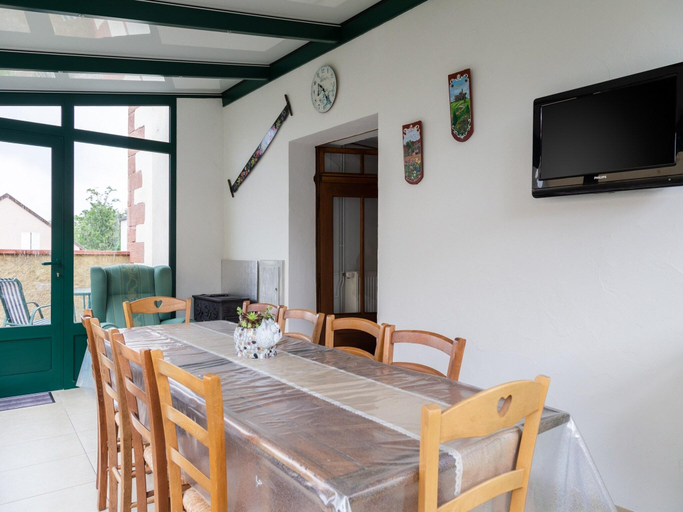 Others 4, Bedroom Alsace Retreat, Moselle