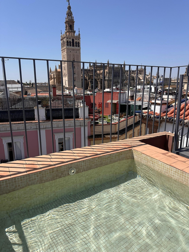 Exterior & Views 2, Casa del Gobernador, Sevilla