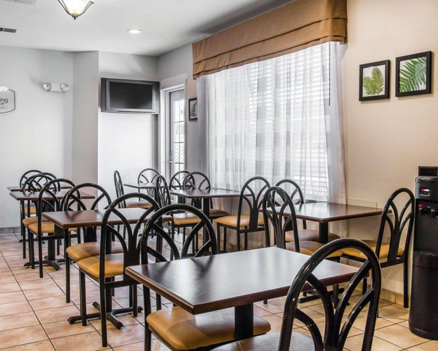 Food & Drinks 5, Sleep Inn Hardeeville, Jasper