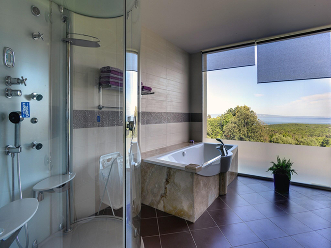 Bathroom 4, Villa in Istria with Infinity Pool Sauna, Marčana