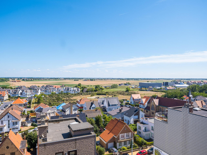 Others 4, Beautiful penthouse with phenomenal sea view, West-Vlaanderen