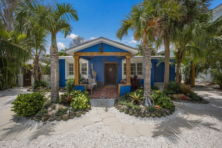 Others 5, The Shady Mermaid 2 Bedroom Home by RedAwning, Manatee