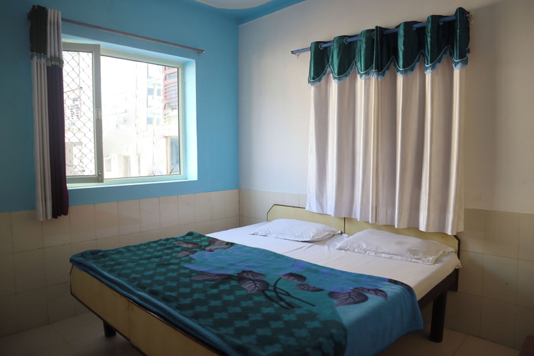 Bedroom 4, Laugh Tale Hostel, Garhwal