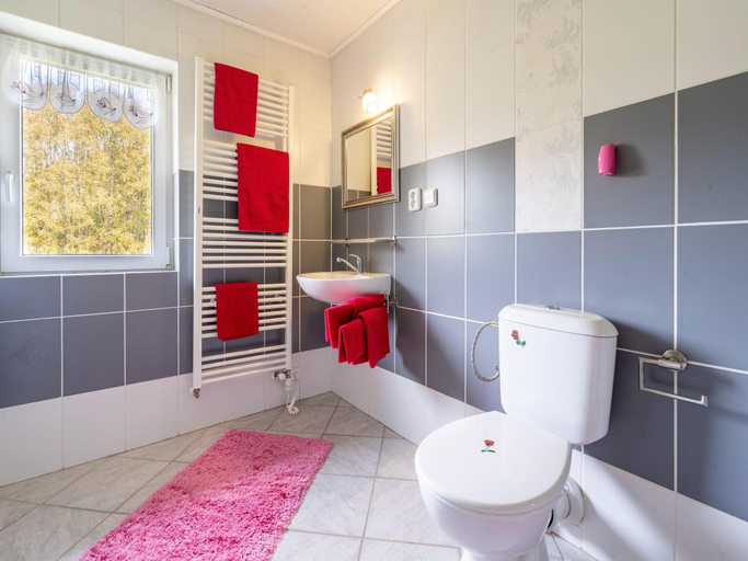 Bathroom 3, Lodge in Bohemia with Sauna and Bubble Bath, Sokolov