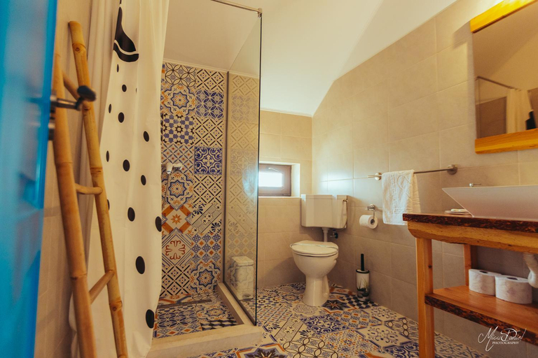 Bathroom 3, La Navod Jurilovca, Jurilovca