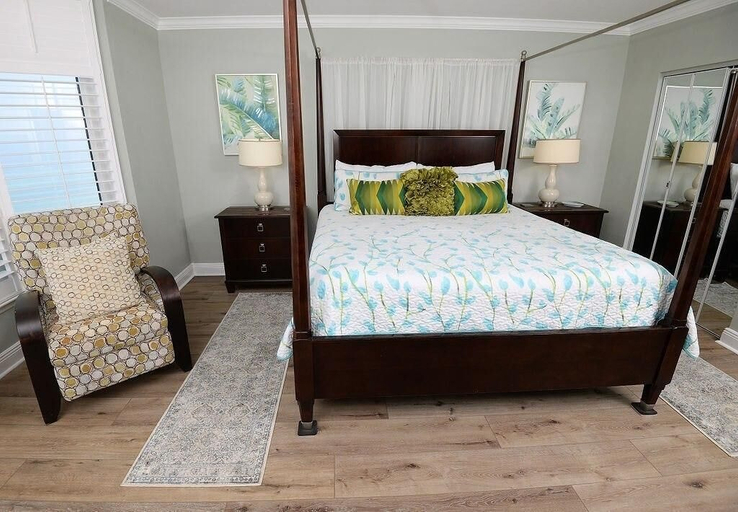 Bedroom 3, Emerald Beach 1130, Bay