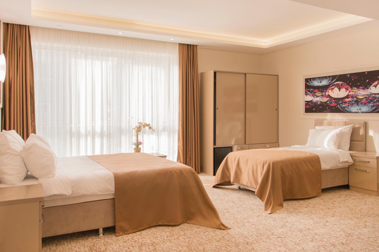Bedroom 3, Goldhan Hotel, Merkez