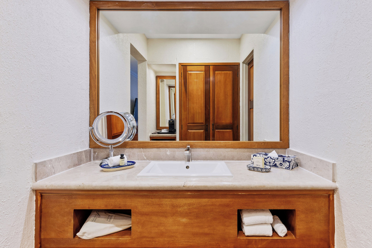 Bathroom 4, Fiesta Americana Hacienda Ixtapan de La Sal, Villa Guerrero