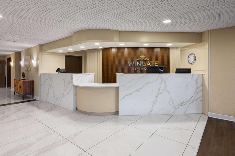 Public Area 2, Wingate by Wyndham Troy, Oakland