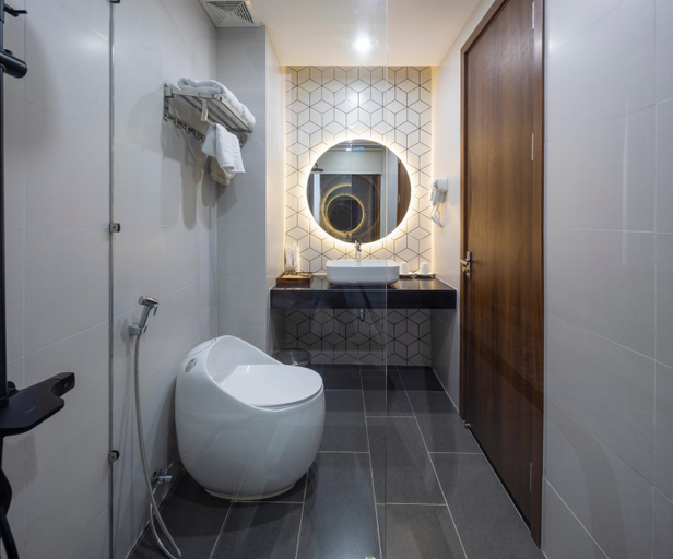 Bathroom 5, Lasol Boutique Hotel, Đà Lạt