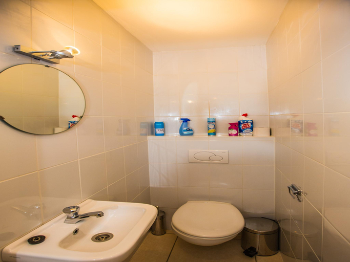 Bathroom, Apartment with 2 bedrooms and 2 bathrooms, West-Vlaanderen