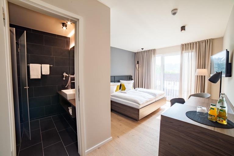 Bedroom, Hotel Garni Maximilian, Dingolfing-Landau