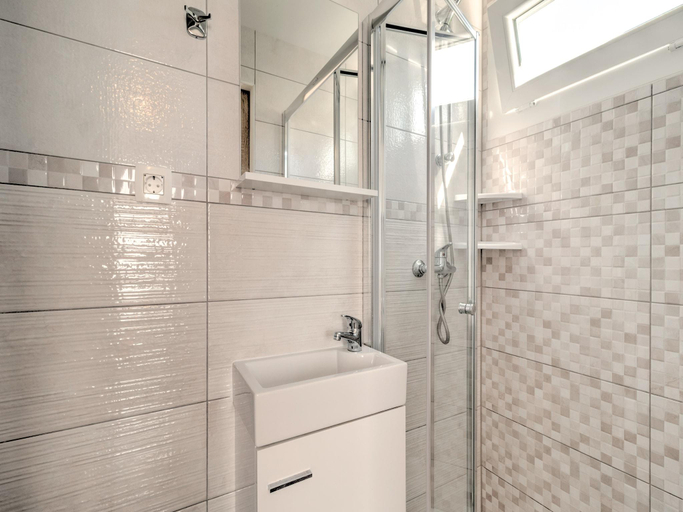 Bathroom 3, Mobile Home in Banjole near Beach, Medulin
