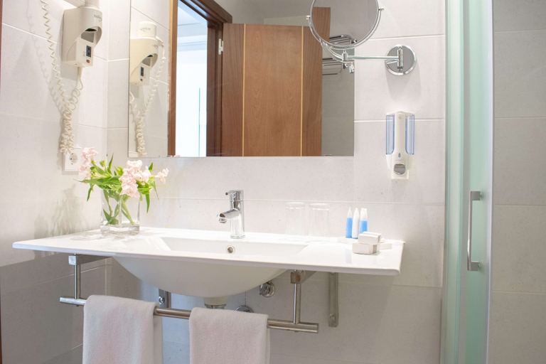 Bathroom 5, Reverence Life Hotel - Adults Only, Baleares