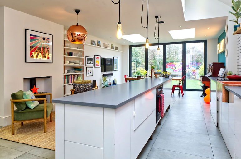 Room 5, 4 Bedroom House Barnes, London