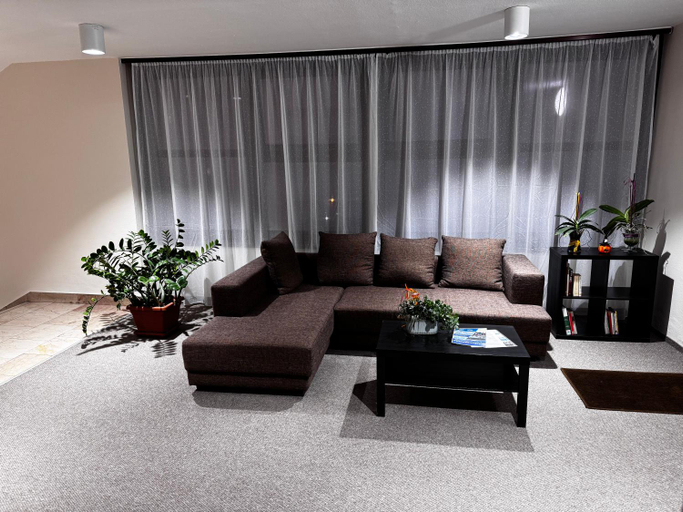 Public Area 2, Hotel Estella Superior, Eger