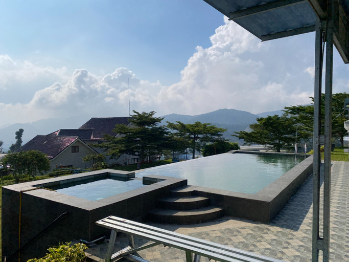 Sport & Beauty, Villa 343, Bandung