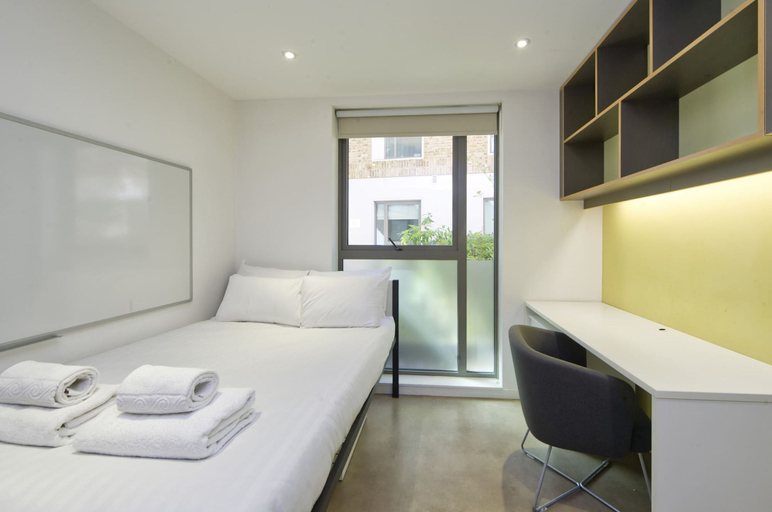Room 3, Beautifully Designed Student Studio in London, London